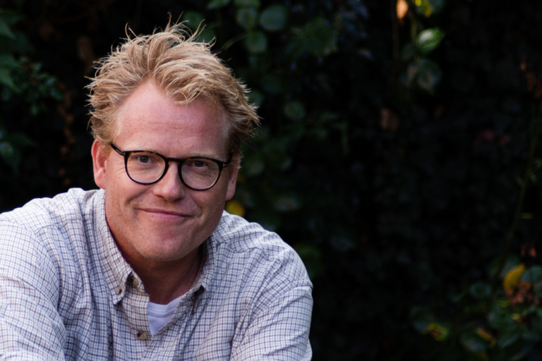 Sebastian Klein Bag om Verdens Farligste dyr SVEND Film.lab 2022